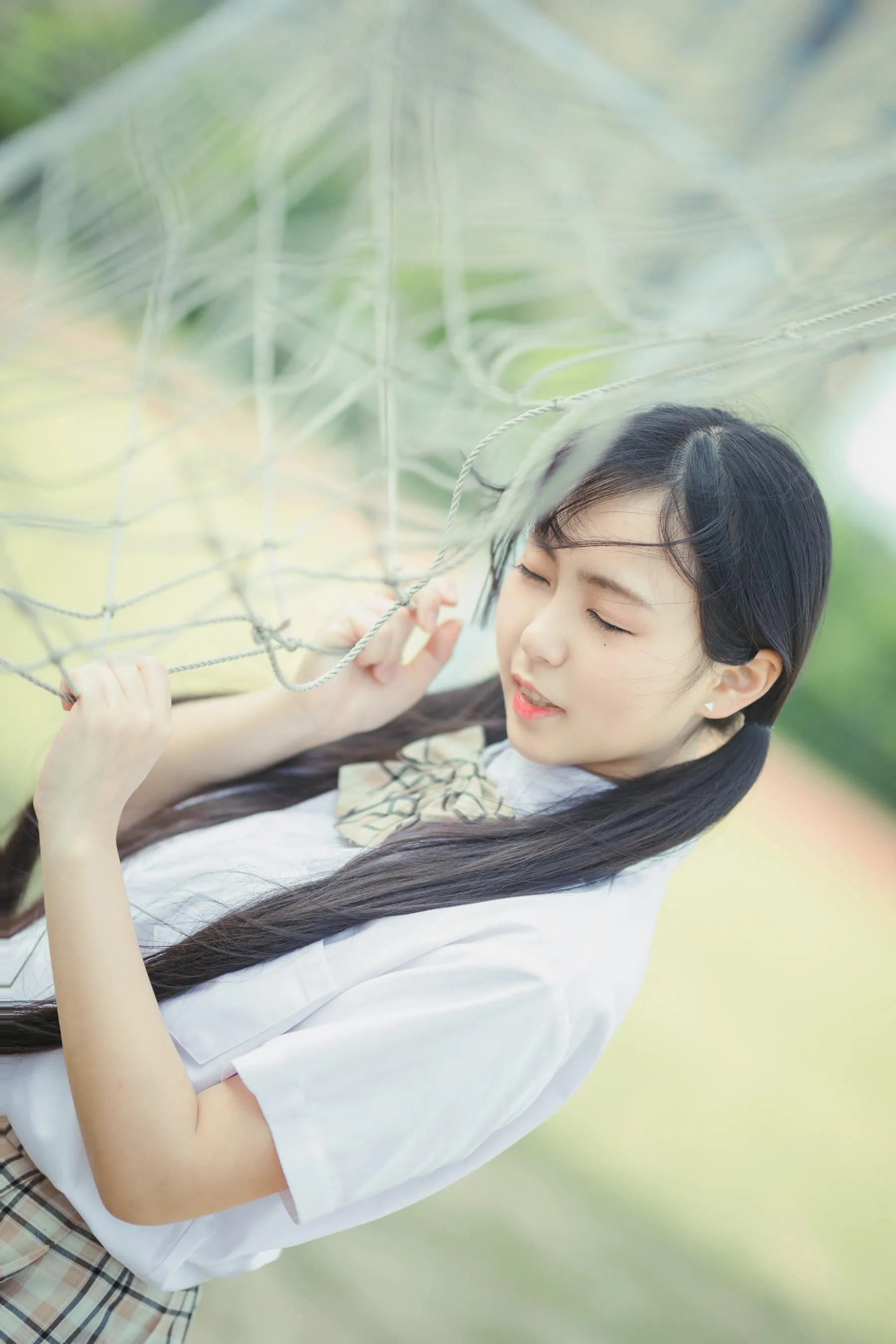 [YITUYU艺图语]2022.08.11 毕业季 阡墨红尘 [31P]插图1